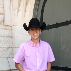 Meet your Posher, Christian